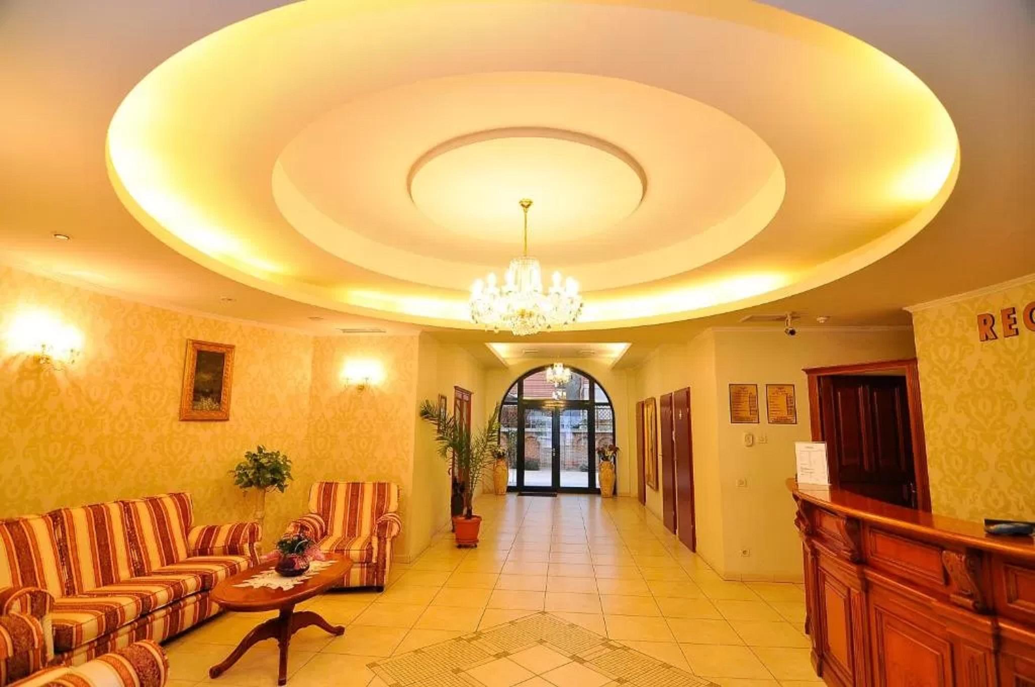 Hotel Maxim Oradea Eksteriør bilde