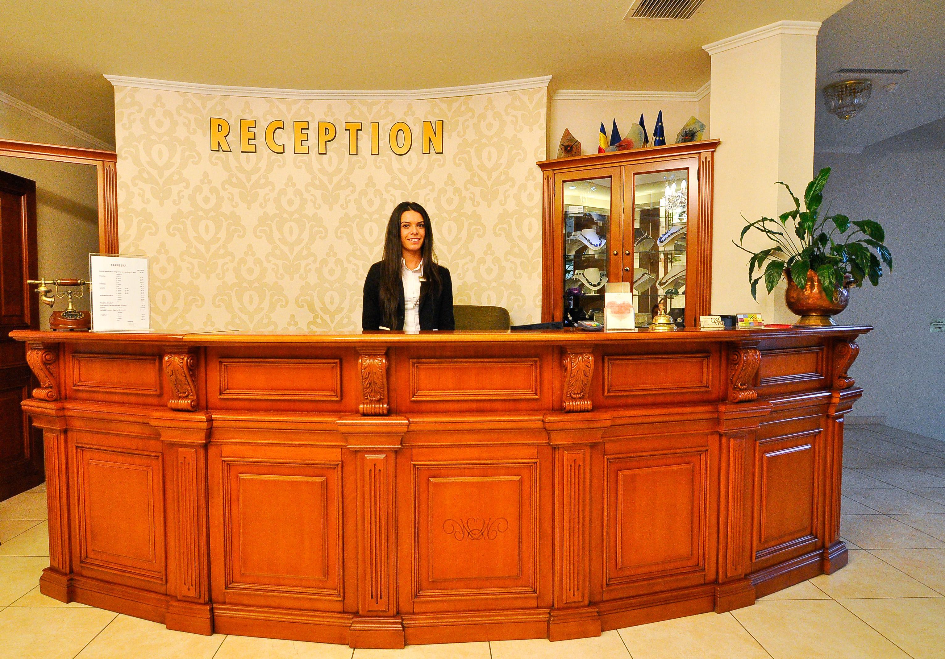 Hotel Maxim Oradea Eksteriør bilde