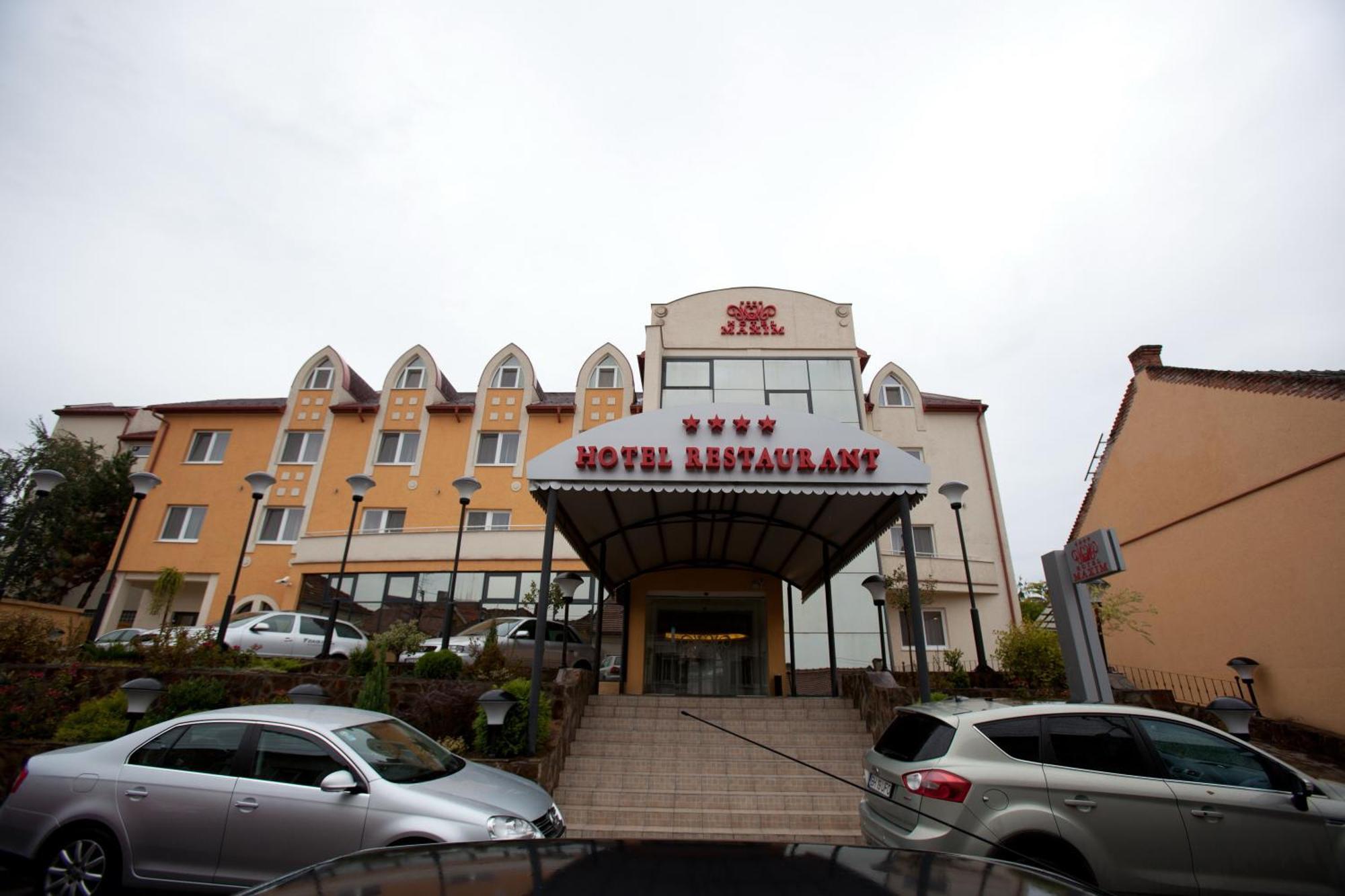 Hotel Maxim Oradea Eksteriør bilde